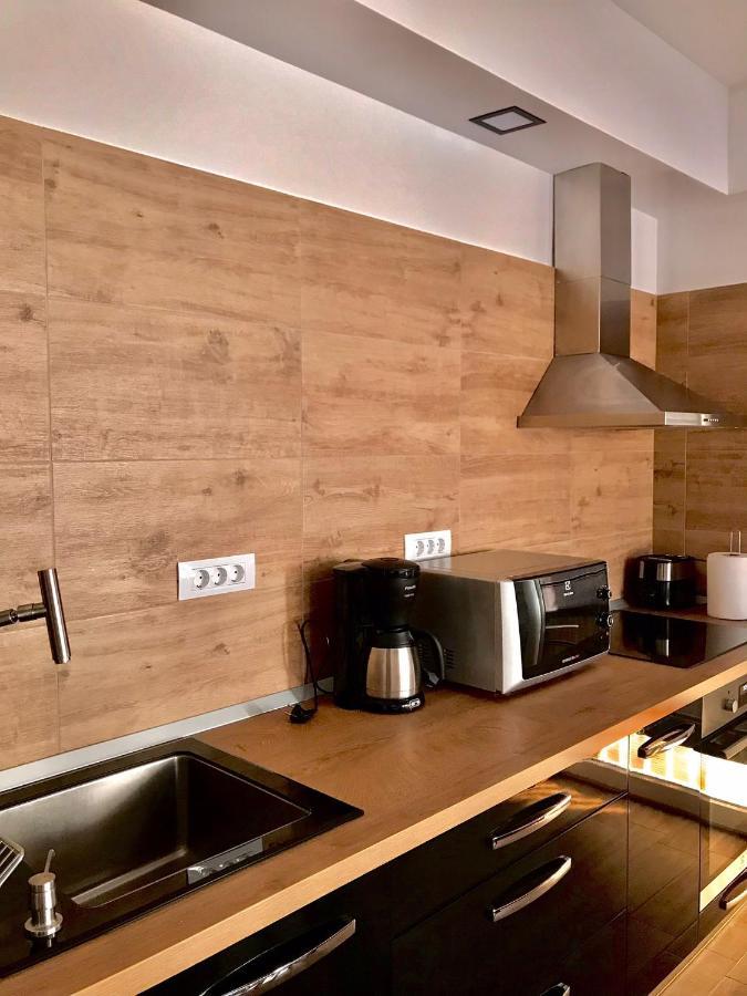 Criss Apartament Sinaia Esterno foto