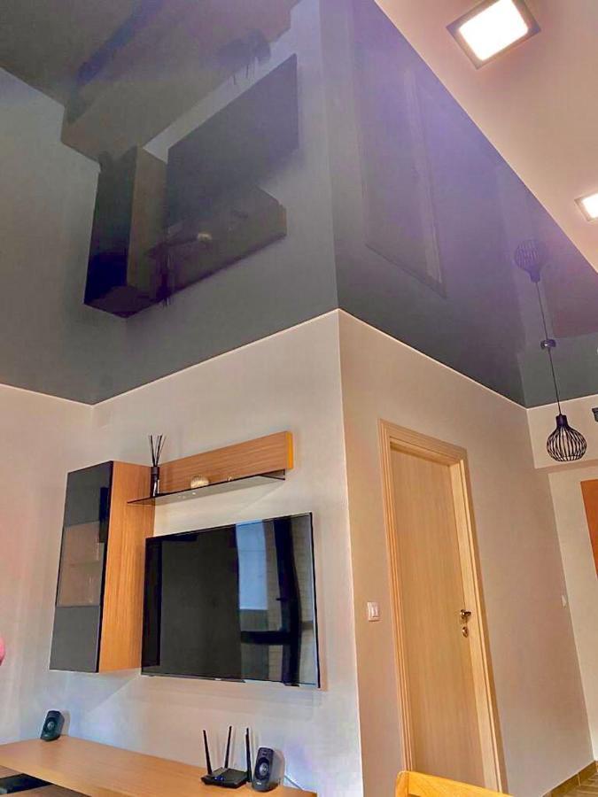 Criss Apartament Sinaia Esterno foto