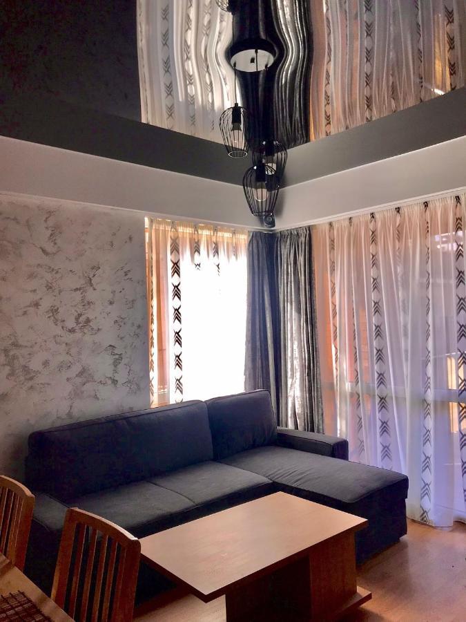 Criss Apartament Sinaia Esterno foto