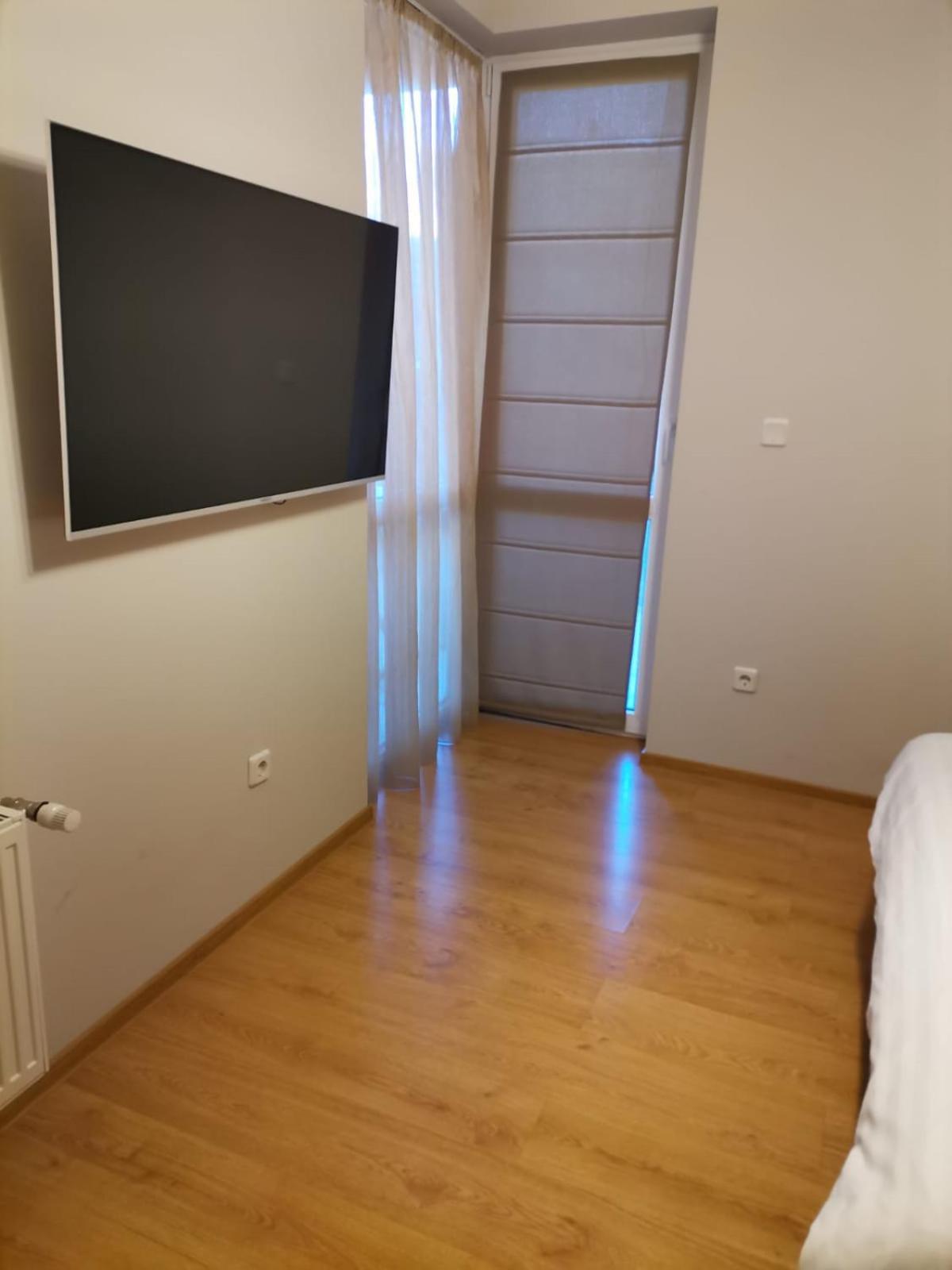 Criss Apartament Sinaia Esterno foto